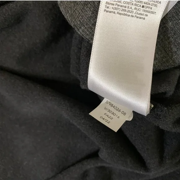 Athleta Soft Coaster Charcoal Gray Luxe V-Neck Sweatshirt. Size L - Picture 10 of 12